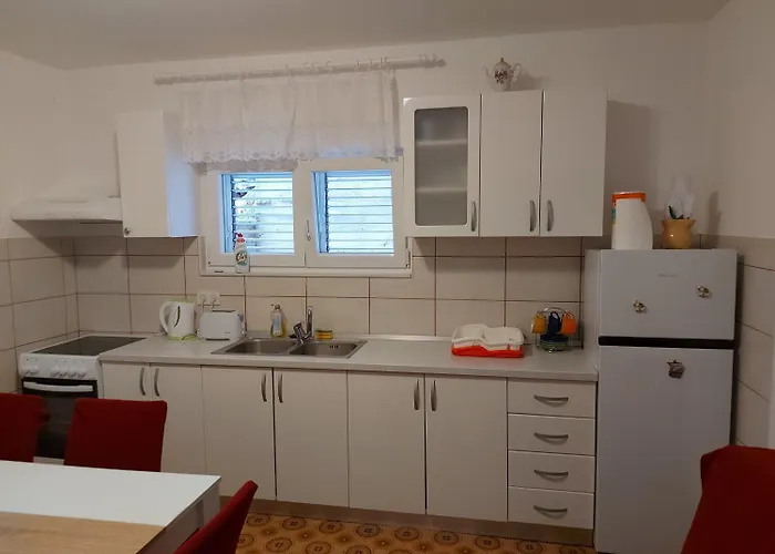 Bila Apartment Tisno